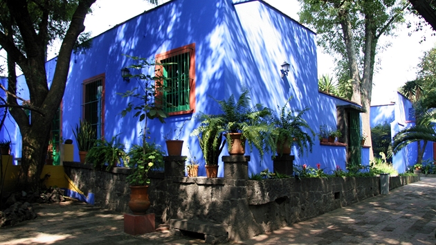 Modrý dm slavné malíky Fridy Kahlo navtíví ron 300 tisíc turist.