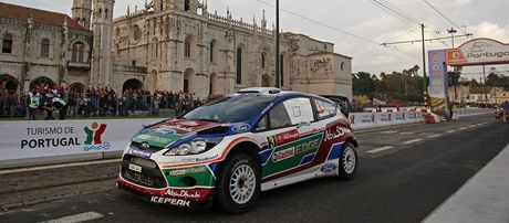 Mikko Hirvonen ped startem Portugalské rallye.