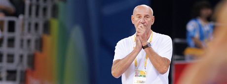 Bývalý basketbalista a trenér Jan Bobrovský