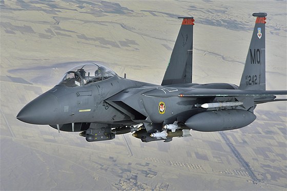 Americká stíhaka F-15 Eagle