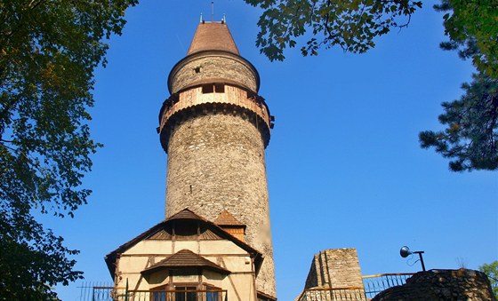 Hradní věž Trúba ve Štramberku.