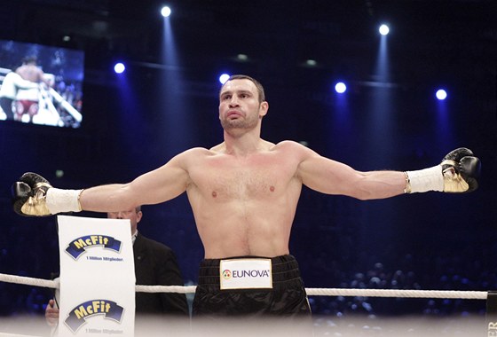 AMPION. Vitalij Kliko obhájil titul mistra svta WBC v tké váze.