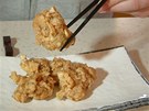 Smaené marinované kuecí kousky po japonsku (Tori no karraage)