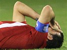 Srbský reprezentant Dejan Stankovi sice padl po zápase na trávník, ale jeho tým v kvalifikaci nad Severním Irskem zvítzil.