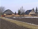 paletové stodoly patící do Hanáckého skanzenu v Píkazích na Olomoucku.