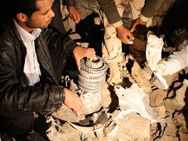 Znien budovy v rezidenci libyjskho vdce Muammara Kaddfho (21. bezna 2011)