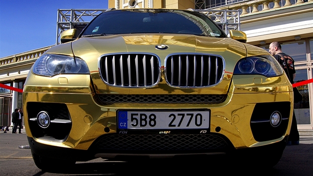 Zlaté BMW na praském výstaviti