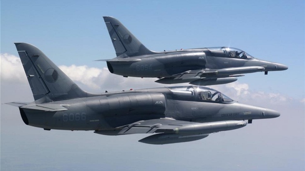 Lehké bitevníky L-159 �eského letectva