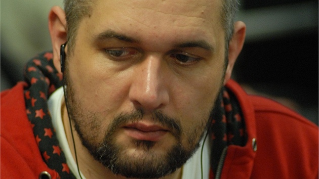 Na Eureka Poker Tour se objevil i hokejista Lubor D�di�.