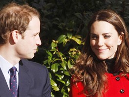 Kate Middletonov a princ William. (25. nora 2011)