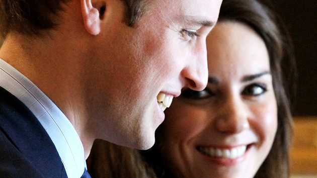 O tom, kdo nakonec vytvoí svatební róbu pro Kate Middletonovou, se neustále vedou dohady.