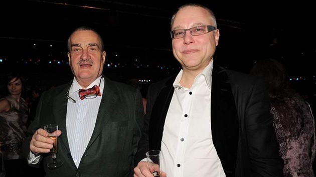 Ministr zahranií Karel Schwarzenberg a Zdenk Bakala