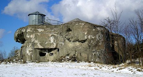 Do vojenské pevnosti na Dobroov se lidé mohou podívat od roku 1969.