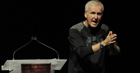 James Cameron na setkn v rmci CinemaCon v Las Vegas