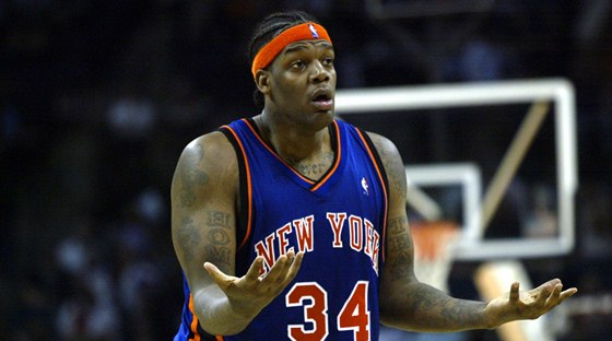 Eddy Curry v dresu New Yorku Knicks.