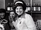 Blaena Holiová v televizním seriálu ena za pultem (1977)