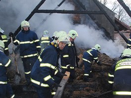 Znien stodola po poru v Sobtuchch na Chrudimsku.