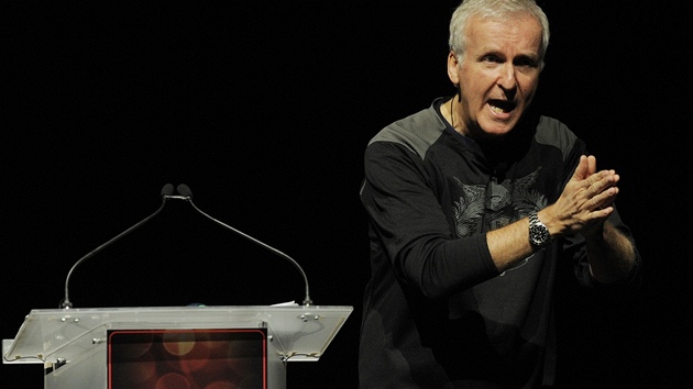 James Cameron na setkání  v rámci CinemaCon v Las Vegas