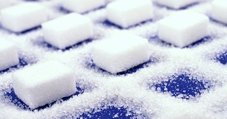 Kilo cukru koupí Poláci v prmru za 30 korun, v esku za 19. Ilustraní foto