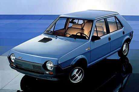 Fiat opustil americký trh zaátkem 80. let. Jedním z posledních nabízených model byl model Ritmo, nabízený pod jménem Strada.