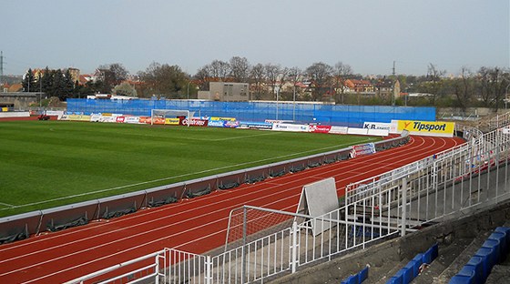 Stadion ve truncových sadech v Plzni.