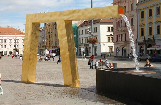 Veejná prostranství - Kany na plzeském námstí Republiky