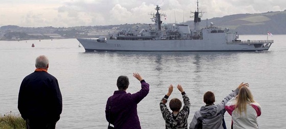 Poslední plavba britské válené lodi HMS Cumberland