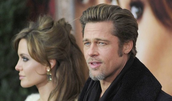 Angelina Jolie a Brad Pitt budou mít zejm u na Velikonoce domácí stravu.