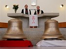 Nov zvony do plnovan zvonohry Sboru knze Ambroe nesou jmna Jan Hus a Jan...