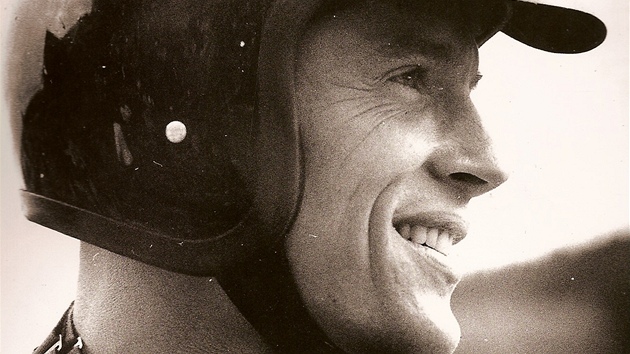 Dan Gurney, jedna z největších žijících osobností motorsportu.