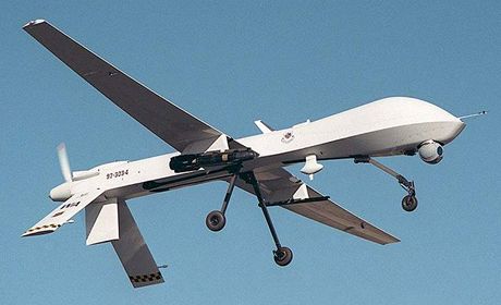 Americký bezpilotní letoun MQ-1B Predator