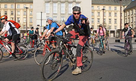 Start Velk jarn cyklojzdy Ostravou.