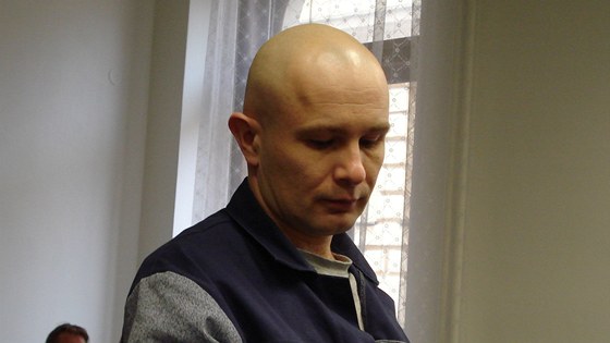 Roman Zábrana obalovaný ze znásilnní u plzeského soudu 