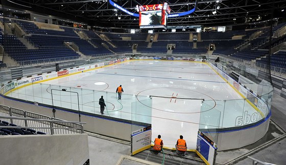 Stadion Ondreje Nepely v Bratislav moná v roce 2019 znovu pivítá úastníky MS v ledním hokeji.