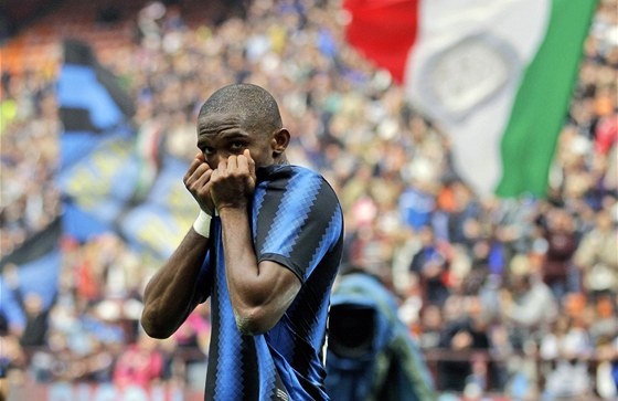 ROZHODL. Samuel Eto'o si pipsal dva góly a Inter mohl slavit. (Ilustraní foto)