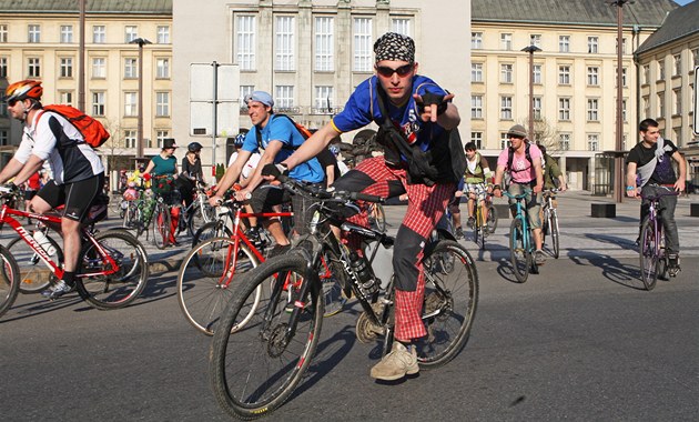 Start Velké jarní cyklojízdy Ostravou.