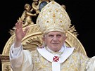 Pape Benedikt XVI. pednesl tradiní boíhodové poslelství Urbi et Orbi z