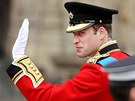 Princ William dorazil do Westminsterského opatství. (29. dubna 2011)