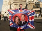 Fanouek John Loughrey eká na svatbu prince Williama a Kate Middletonové