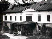 Zmeek v Nvojn okolo roku 1940.