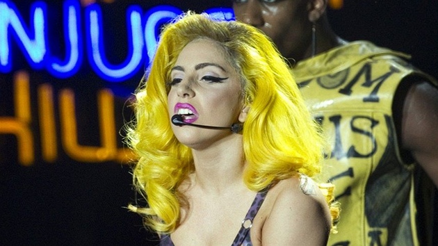 Zpěvačka Lady Gaga vystoupila 17. listopadu 2010 poprvé v Česku (Praha, O2 arena)