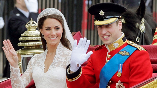 Kate Middletonová a princ William (29. dubna 2011)