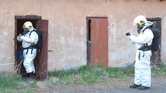 Hasii zjiovali pi zásahu v Kolové o jakou jde látku speciálním speciálním pístrojem Ramanv spektometr.