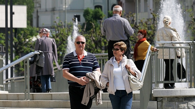 Nov zrekonstruovaná promenáda v Karlových Varech na Staré Louce.