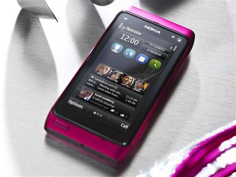 Nokia N8 Pink