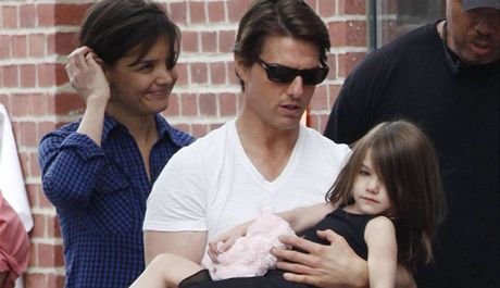 Tom Cruise a Katie Holmesová s dcerou Suri