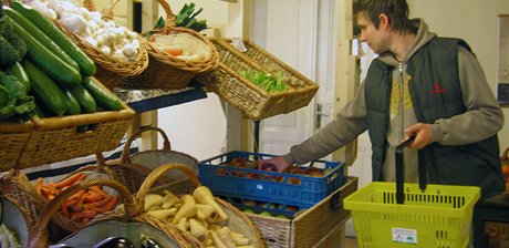 Biofarmsk prodejna Zdravek na Malostranskm Nbe v Praze 1.