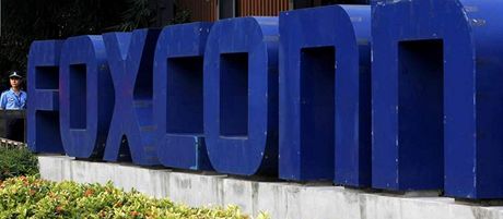 Tchajwanský výrobce mobil Foxconn.