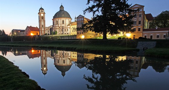 Největším turistickým magnetem Jaroměřic sice je zámek, ale město se může pochlubit i muzeem Otokara Březiny nebo chrámem sv. Markéty.