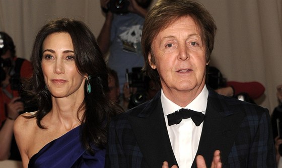 Paul McCartney a Nancy Shevellová